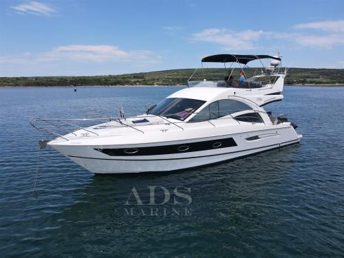Galeon 440 fly