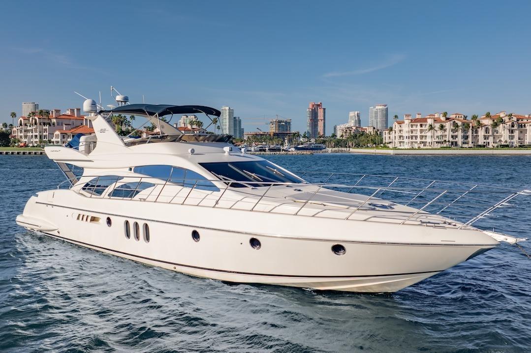 azimut 62E