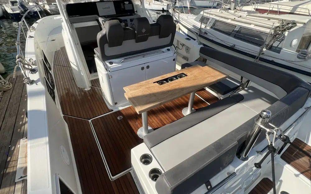 jeanneau Cap camarat 9.0 cc