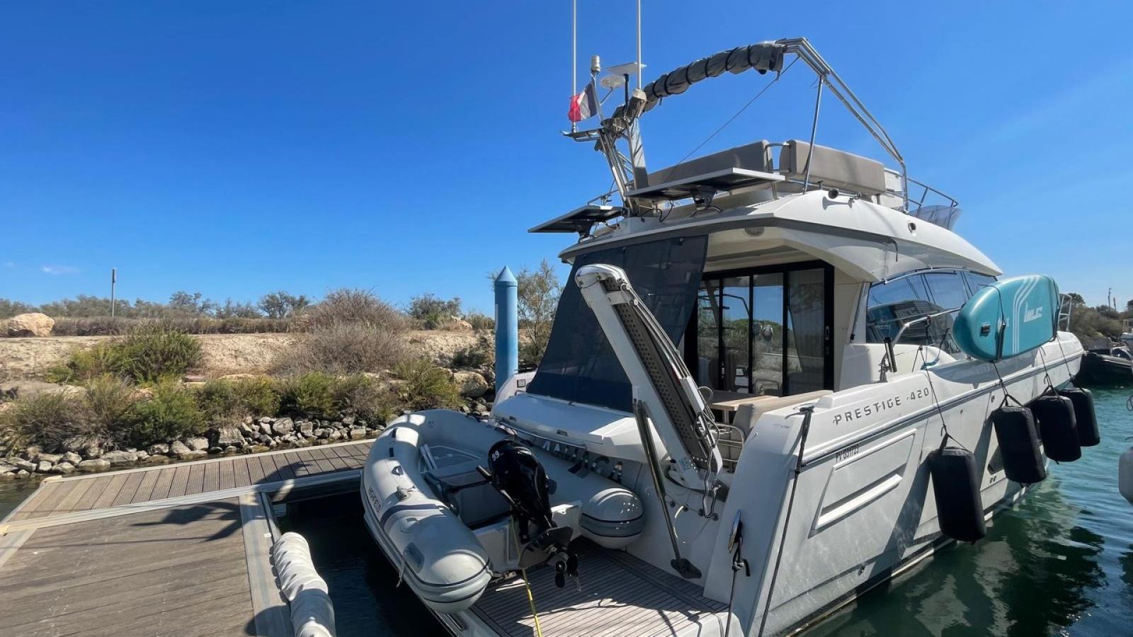 jeanneau Prestige 420 fly