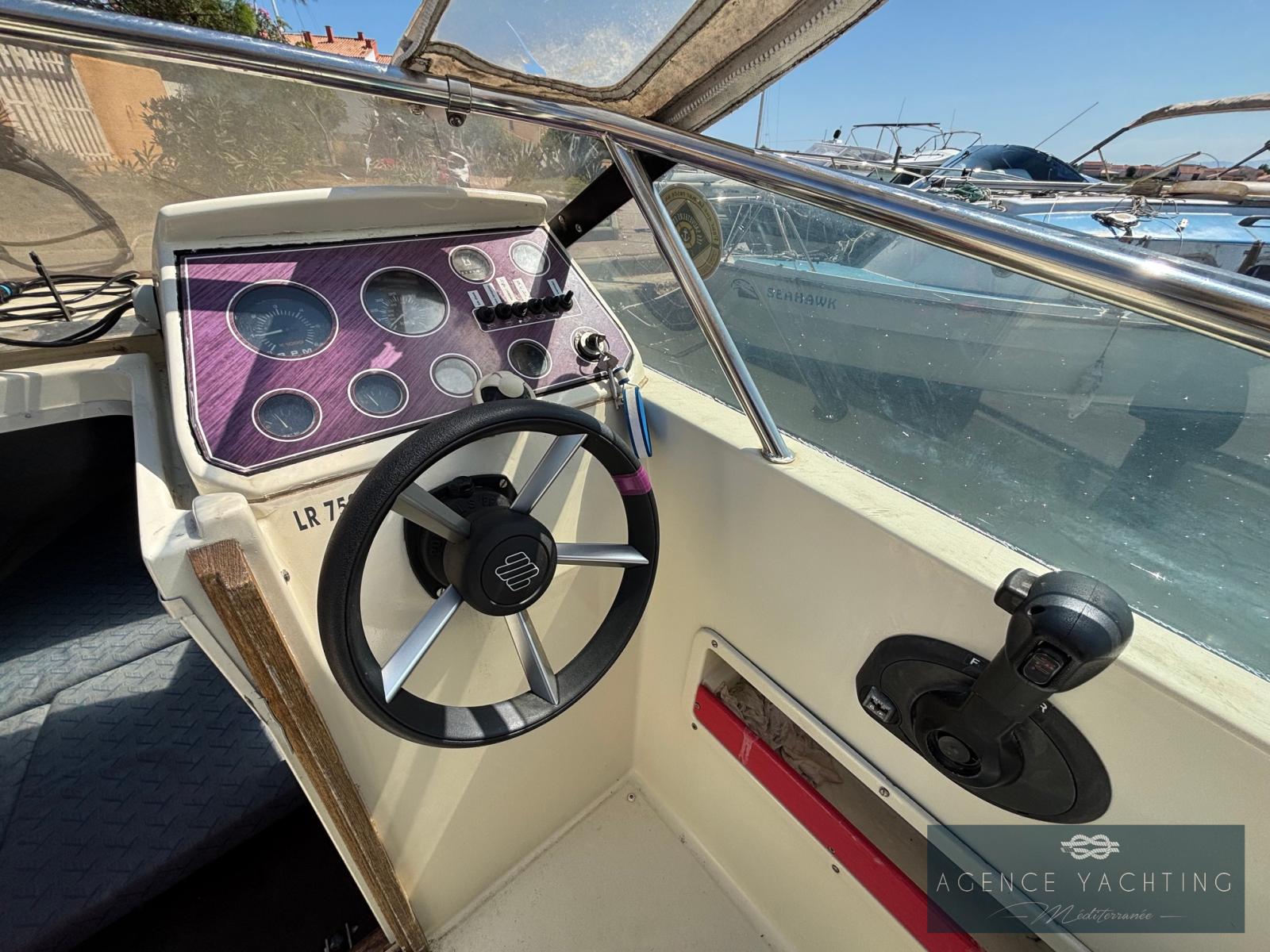 jeanneau Leader 650 performance