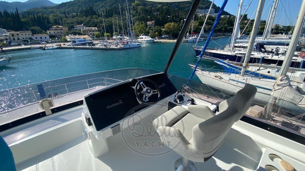 fountaine pajot My 44