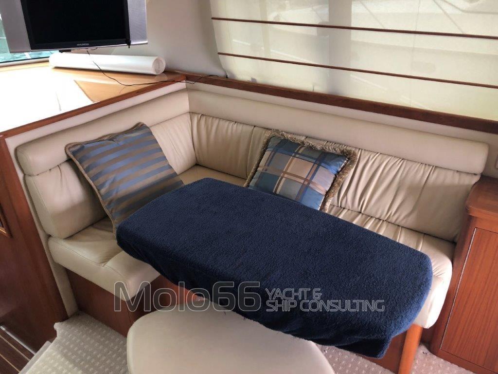 riviera marine 37 flybridge