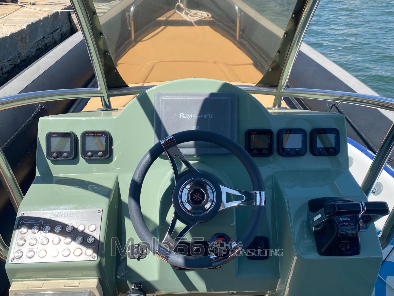 sea water Convertible 410