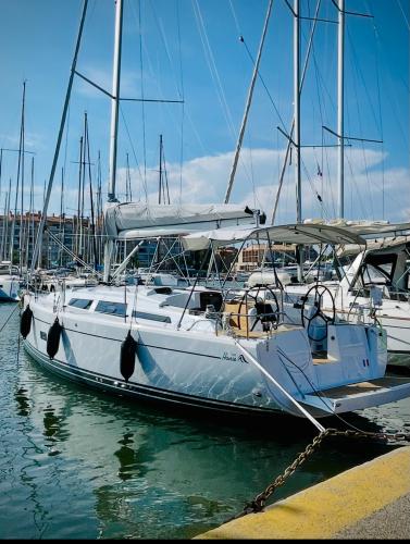 Hanse 388