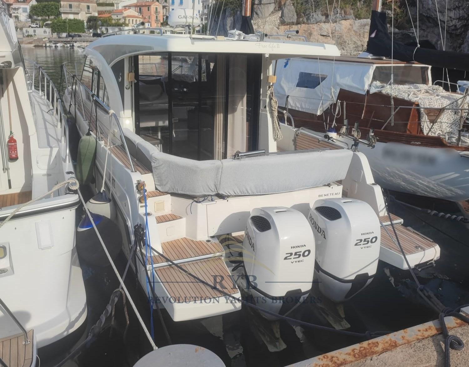 beneteau Antares 11