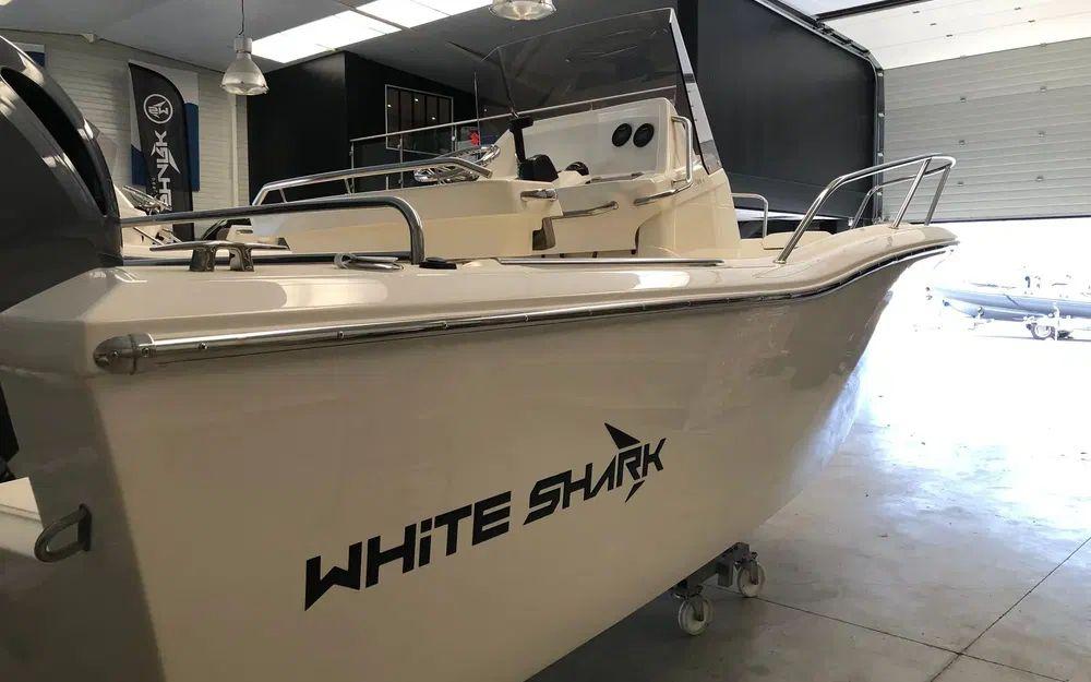 white shark White shark 210 cc origin