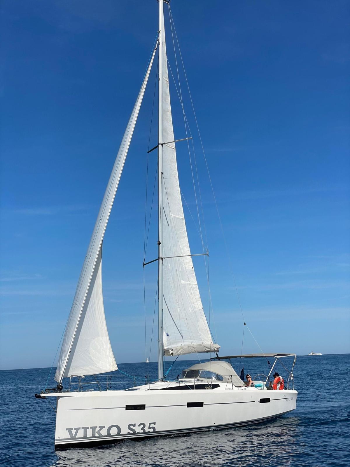 S35