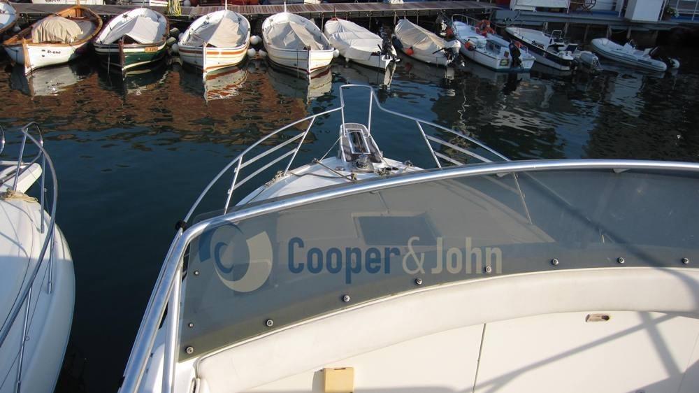 bertram yacht 37' convertible