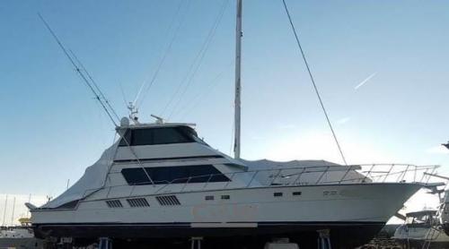 Hatteras 65 convertible