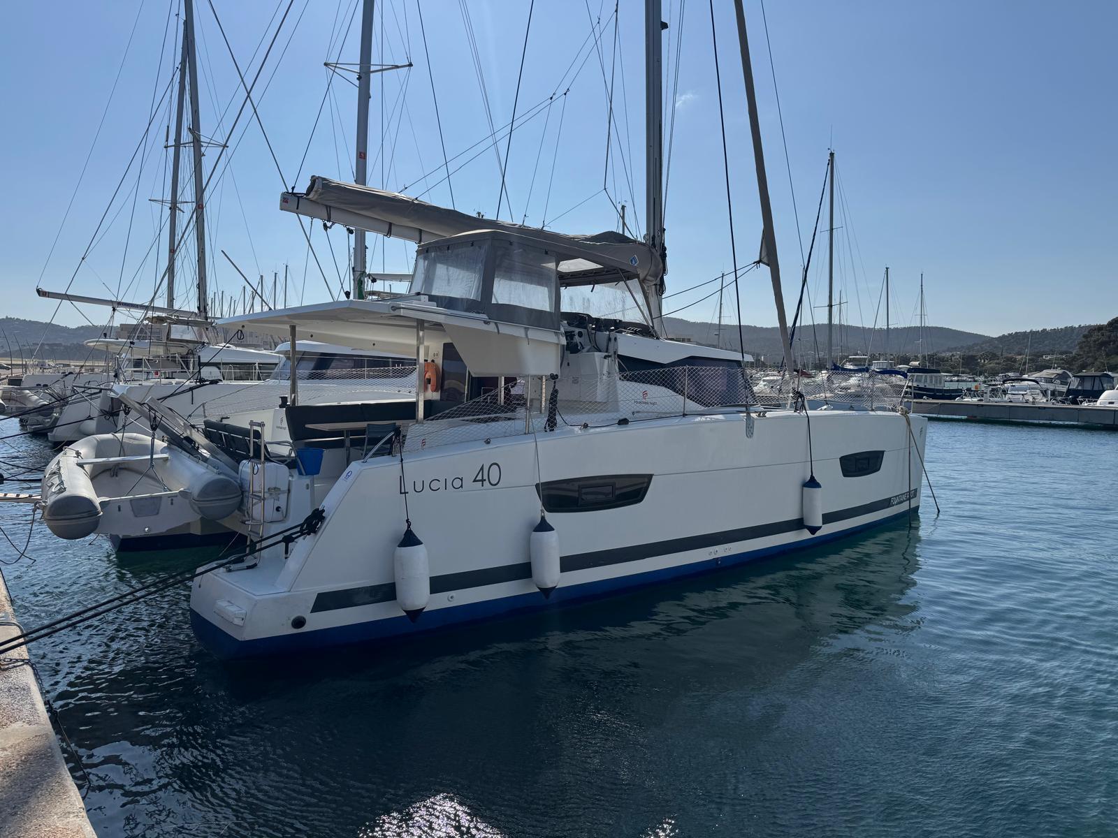 fountaine pajot Lucia 40