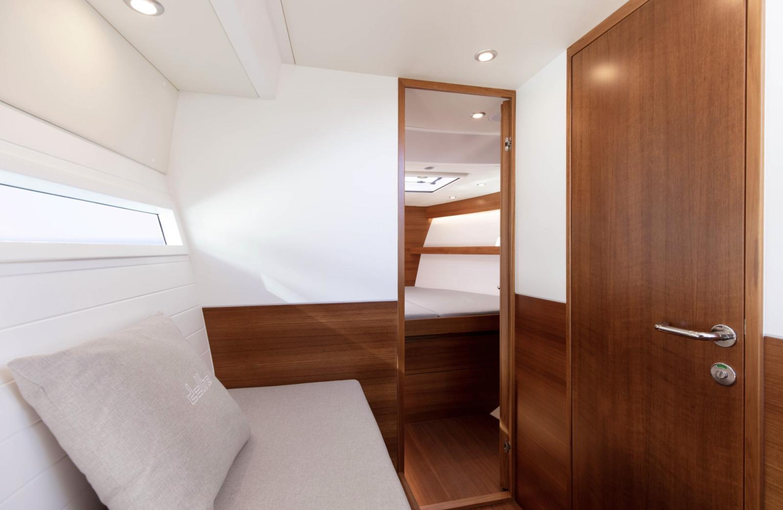 delta powerboats 33 coupé