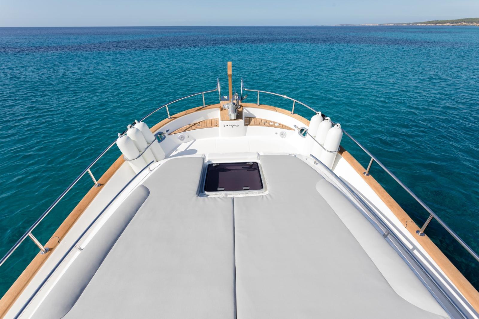 sasga yachts Menorquin 42