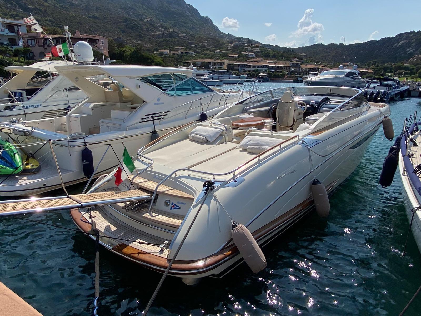 riva 44 rivarama
