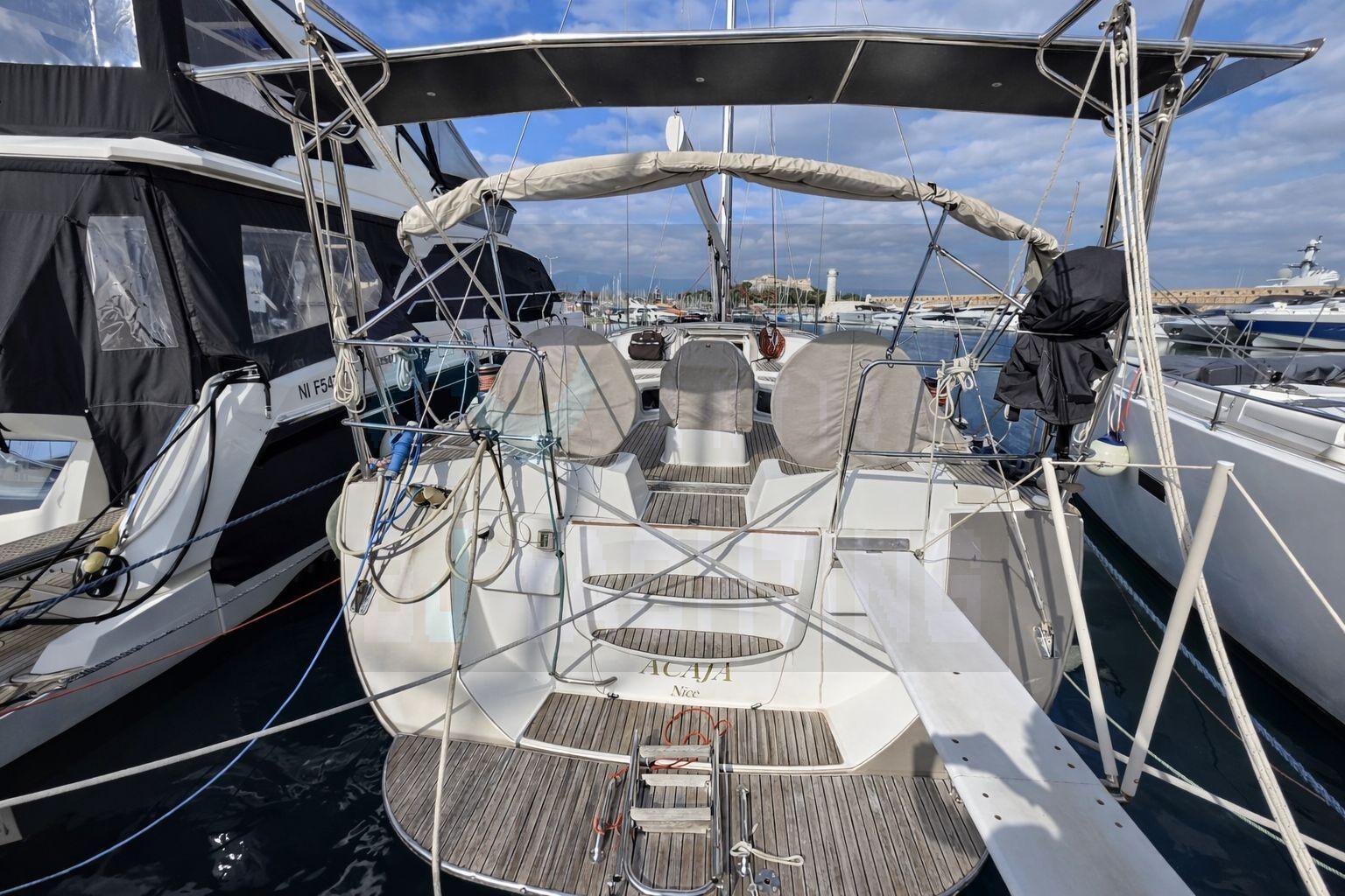 jeanneau 53