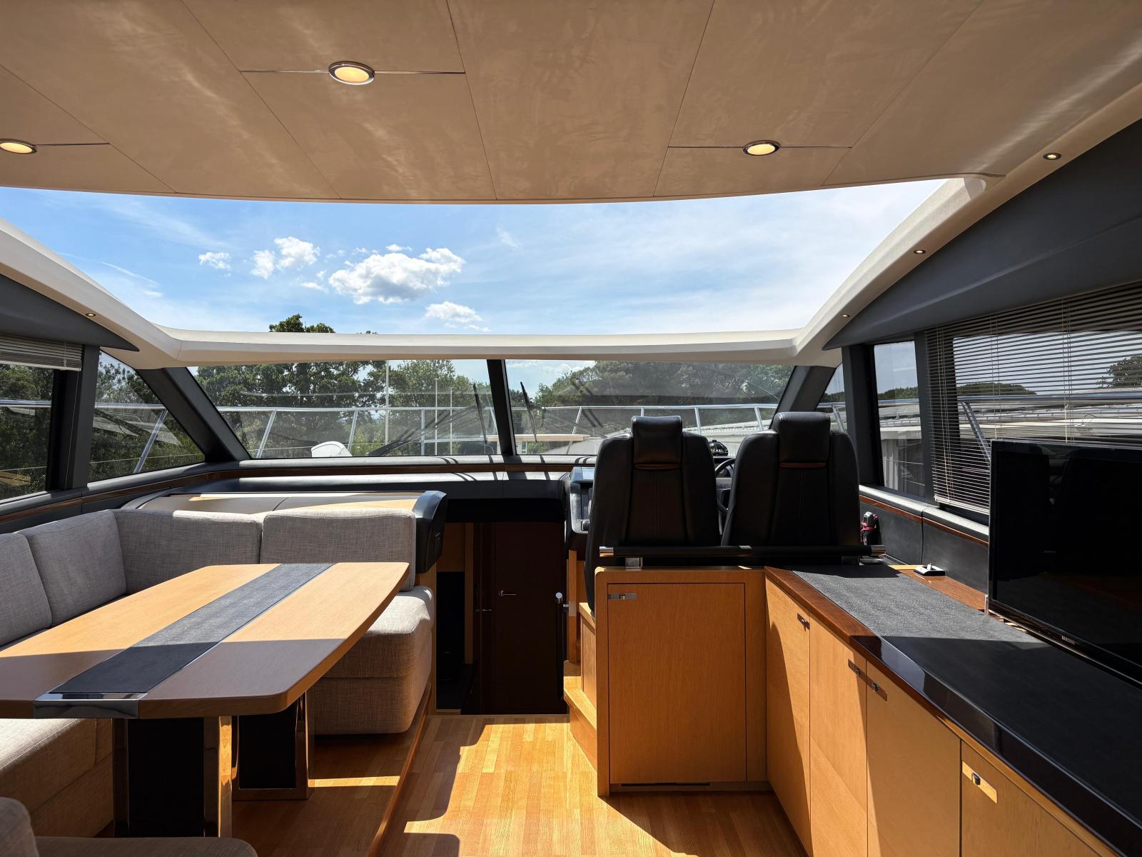 princess V57