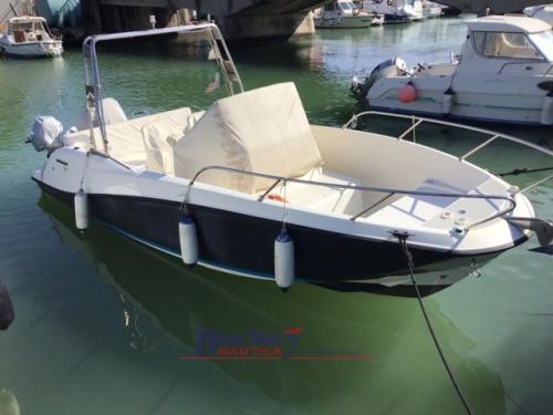 Quicksilver 675 open + bf 200cv ak3 xcv honda