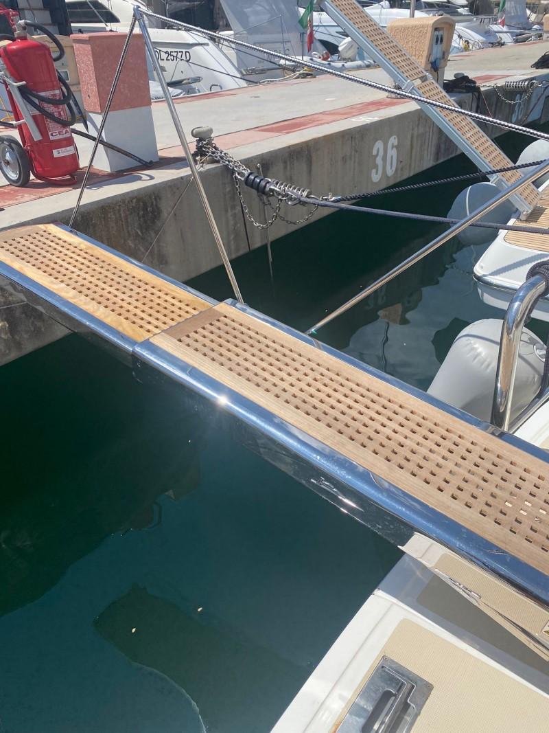 selene yachts Selene 47