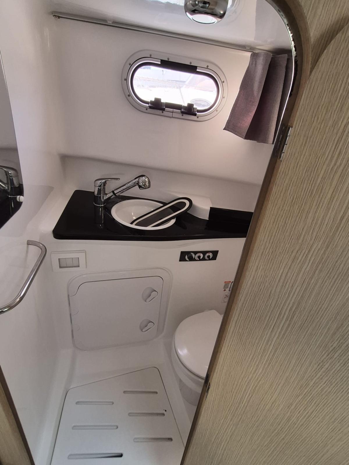 saver 750 cabin