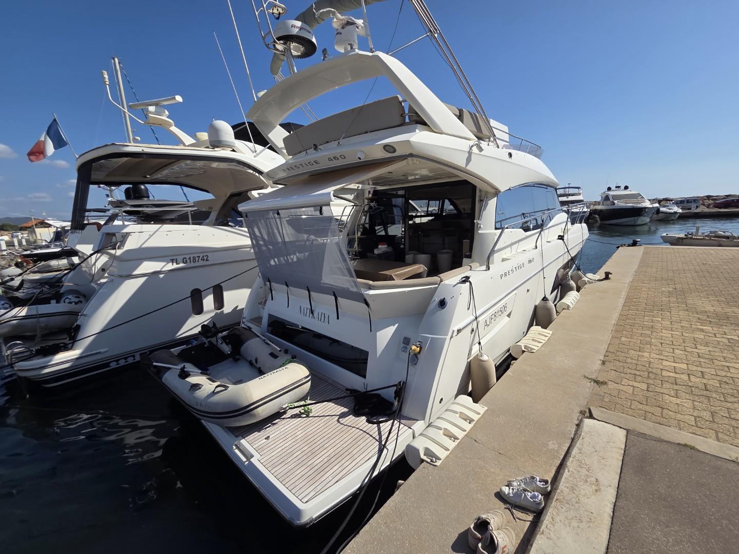 prestige 460 fly