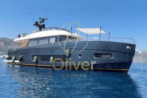 Azimut magellano 66