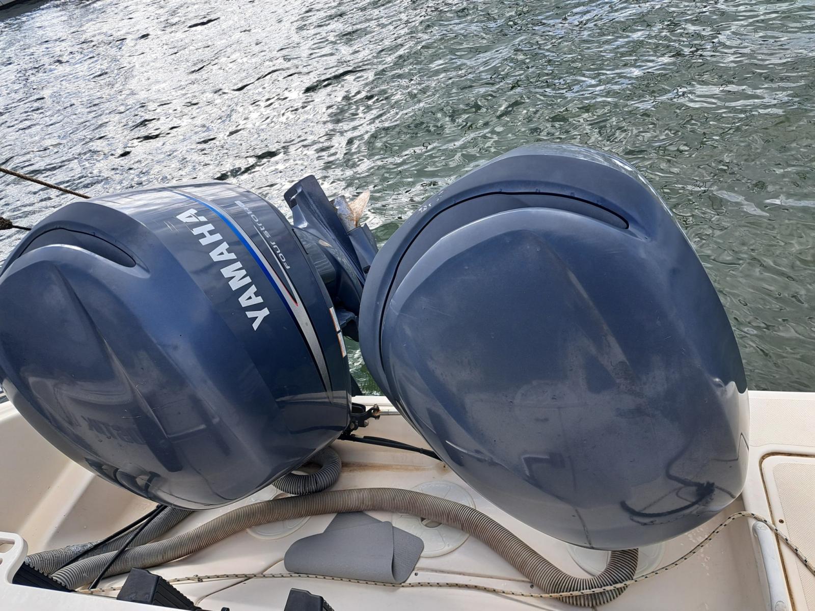 pursuit Os 335 offshore