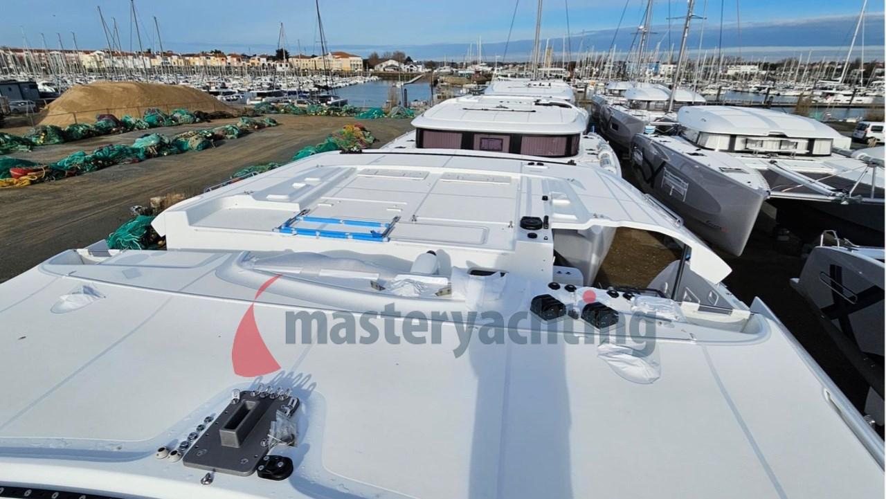 lagoon 46