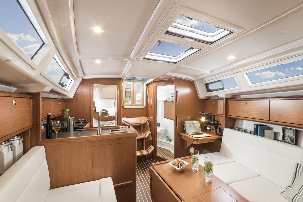 bavaria yachts 34 cruiser serie 45 ans neuf dispo de suite
