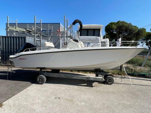 boston whaler 220 dauntless