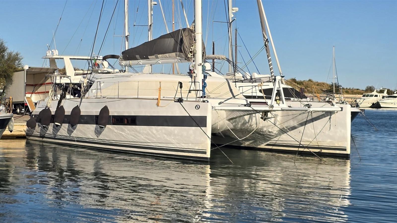 nautitech Nautitech 542