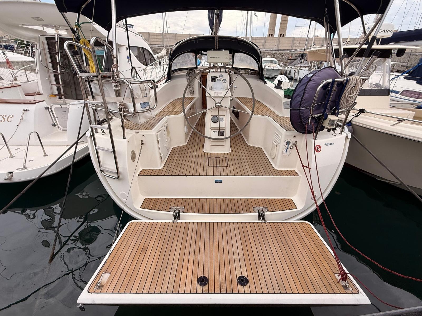 bavaria yachts 33 cruiser