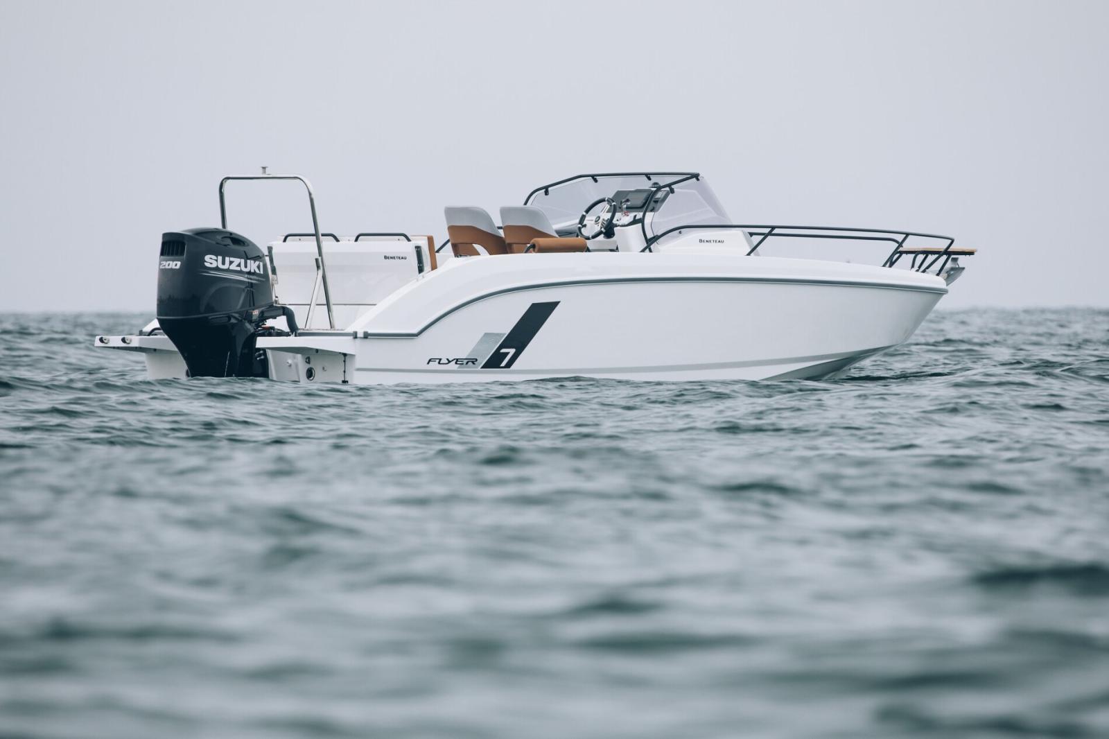 beneteau Flyer 7 sundeck