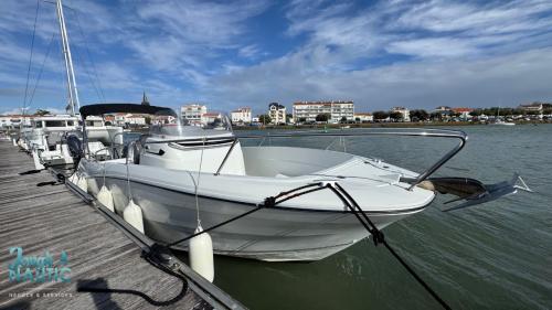 Jeanneau cap camarat 7.5 cc