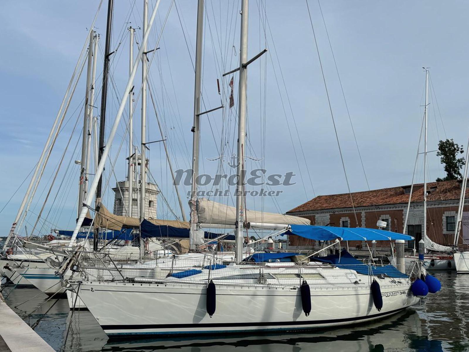 beneteau First 345