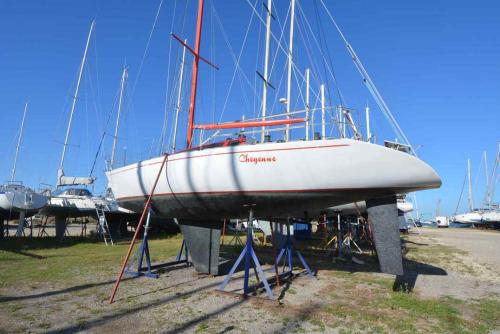 Fountaine pajot one tonner
