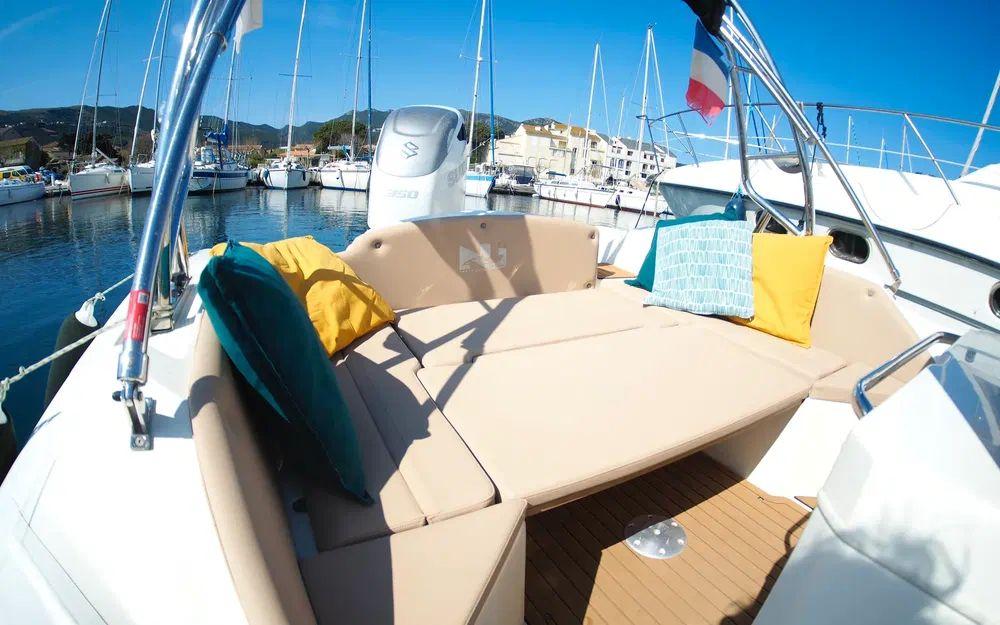 nuova jolly Prince 28 sport cabine