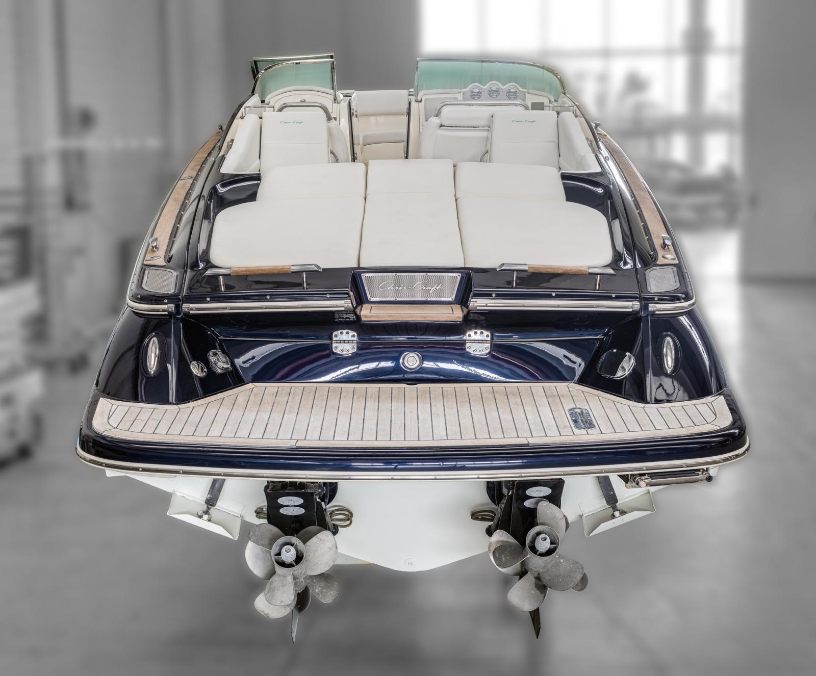 chris craft Launch 32