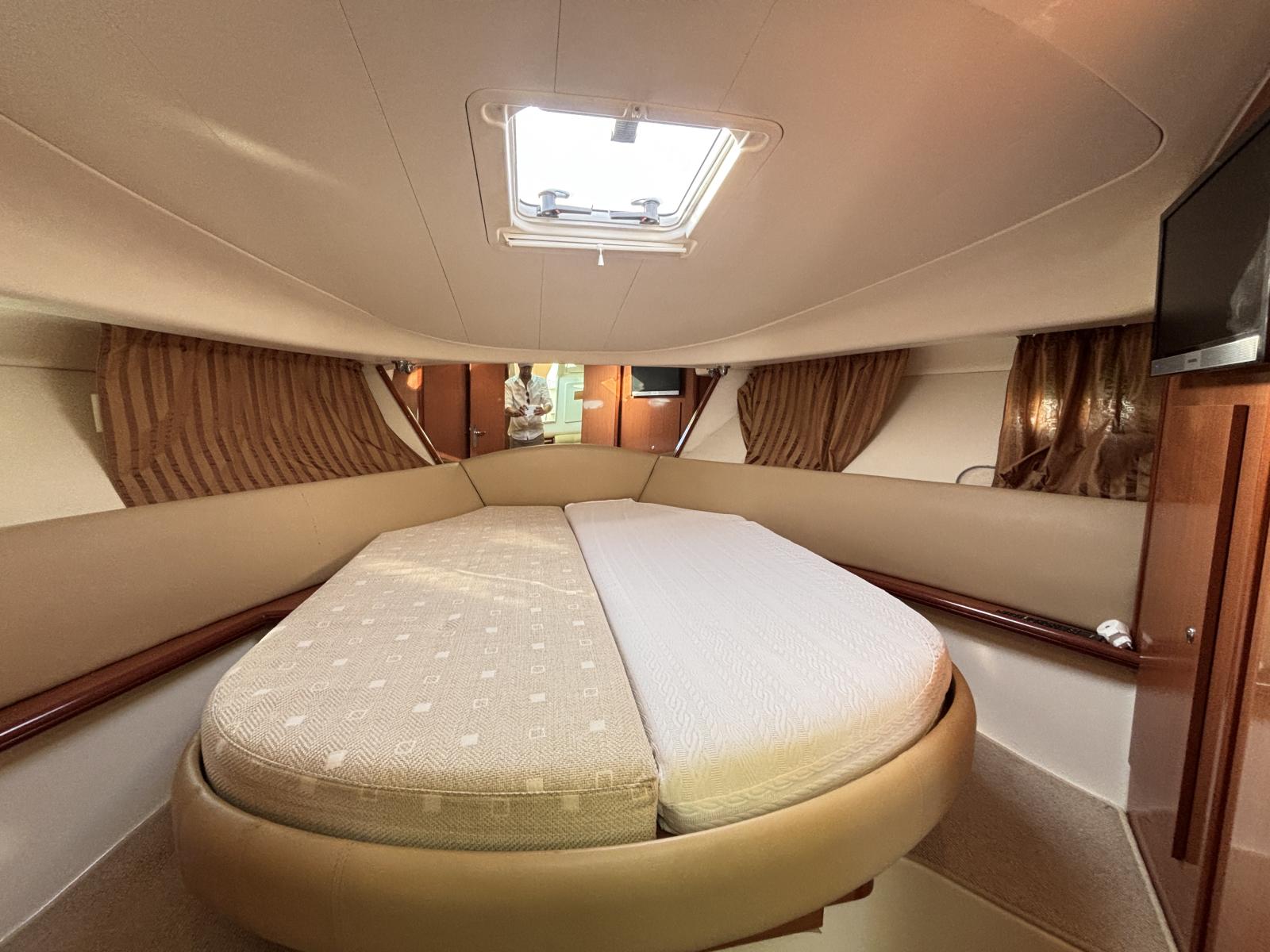 prestige 34