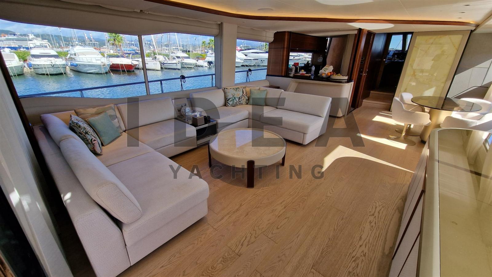 princess yachts Y85