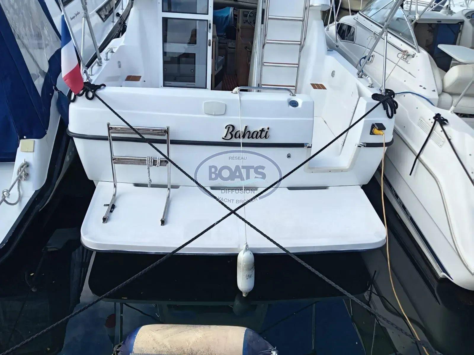 bayliner Fly cierra 2858