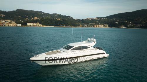 Overmarine mangusta 72 open