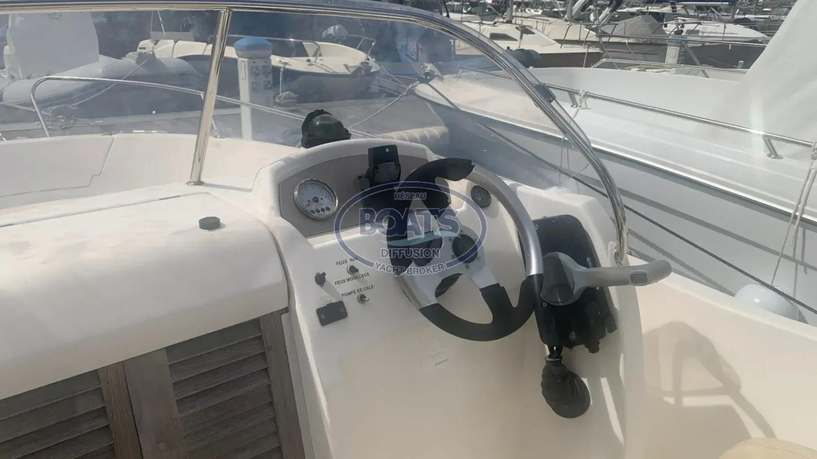 jeanneau Cap camarat 635 cc style