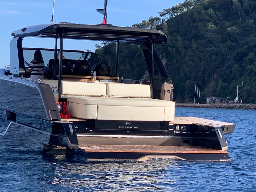 cranchi A46 luxury tender