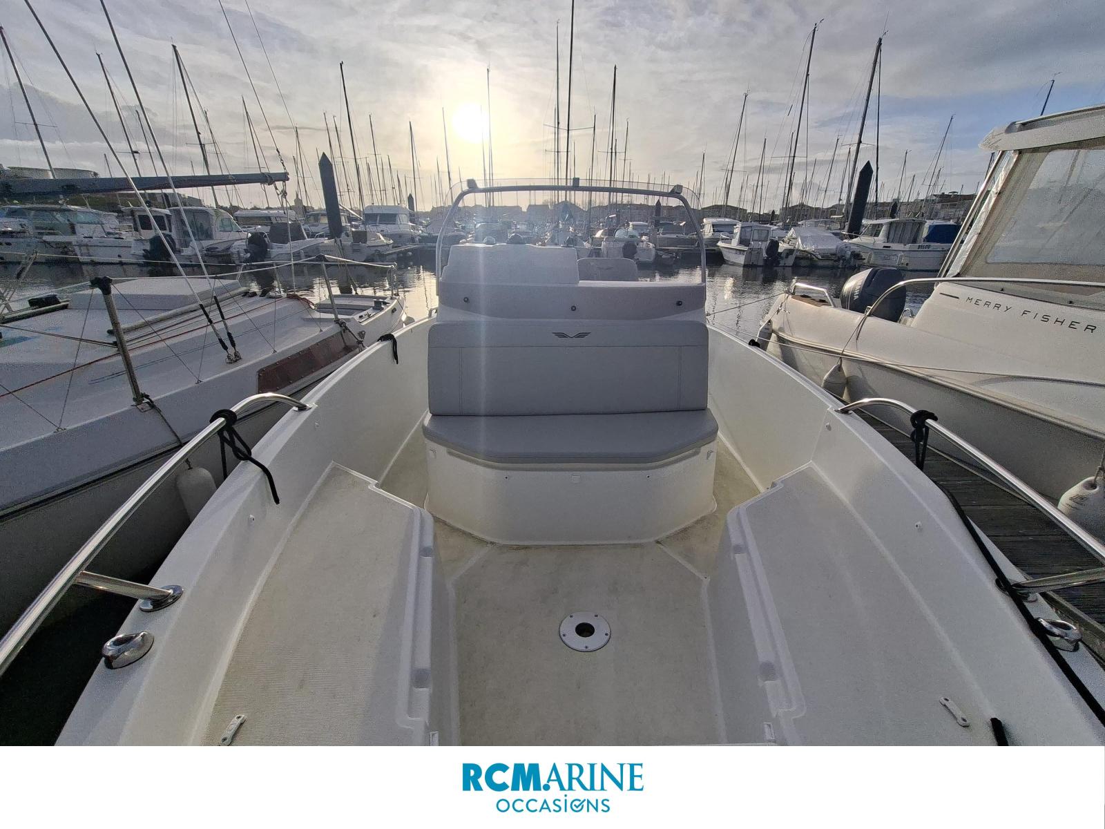 beneteau Flyer 6 spacedeck