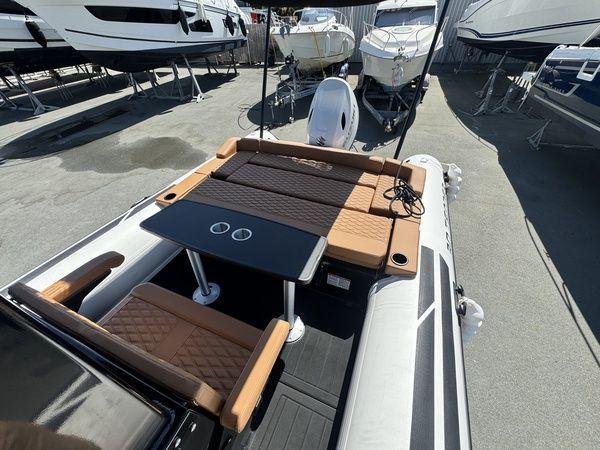 3d tender Odyssey 635