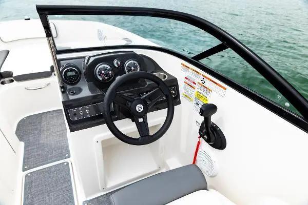 bayliner Vr4