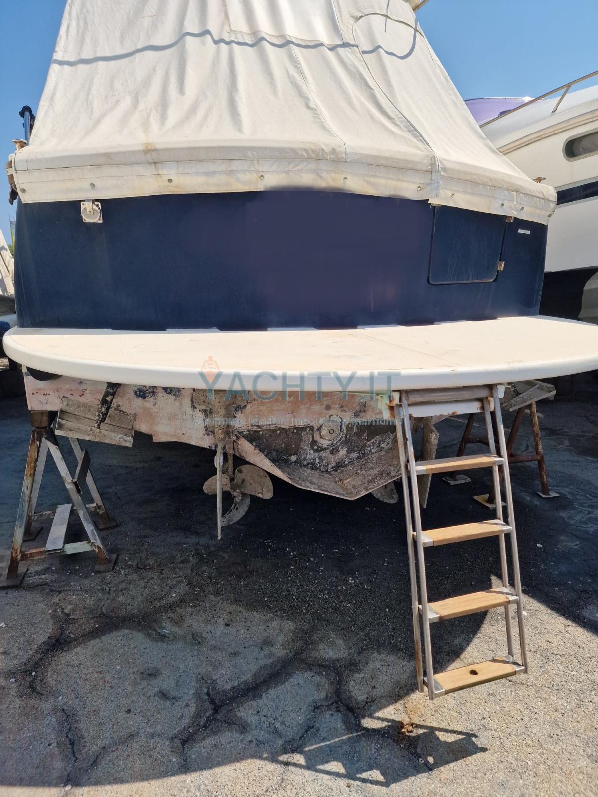 cantieri estensi 320 goldstar