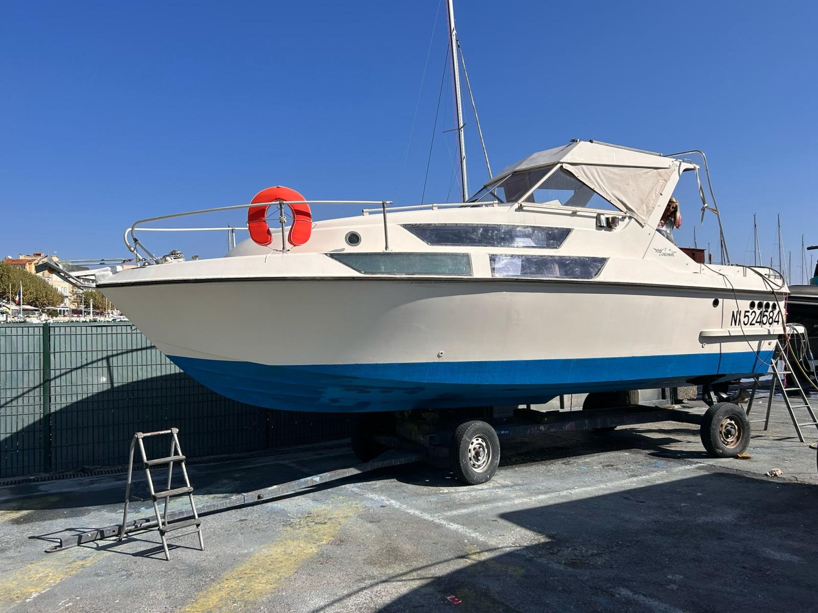 Coronet Coronet 26