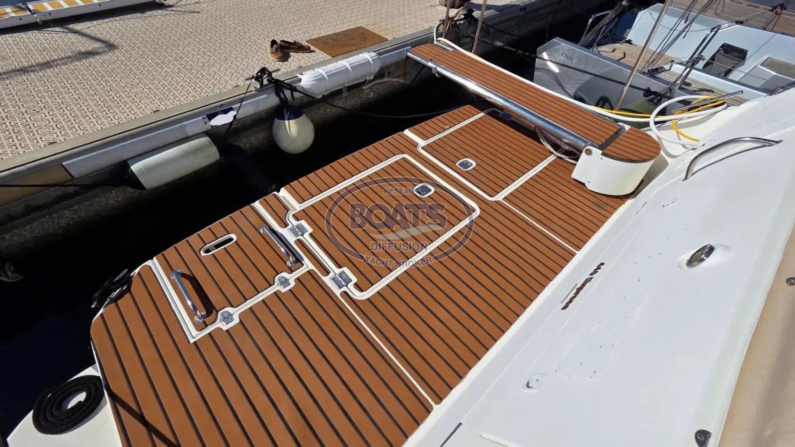 cruisers yachts Cruisers 440