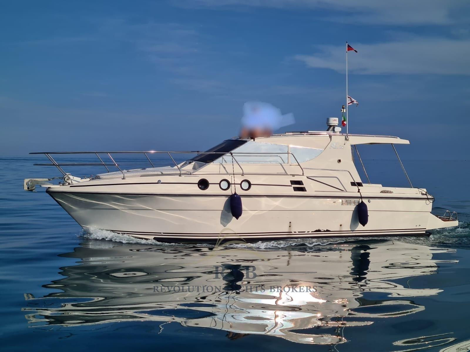 azimut Az 32 targa